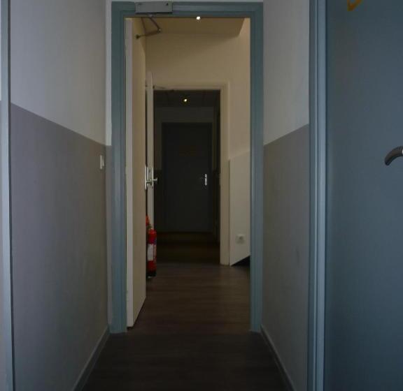 هتل Hôtel De France