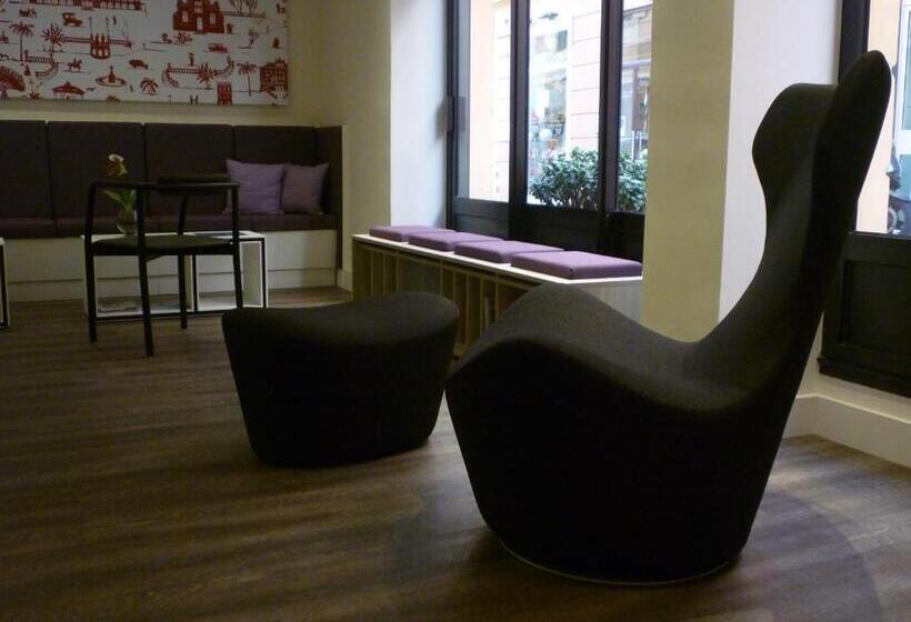 هتل Hôtel De France