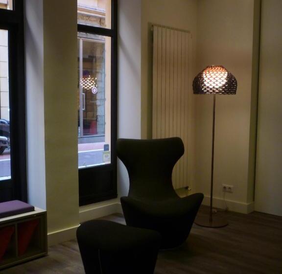 هتل Hôtel De France