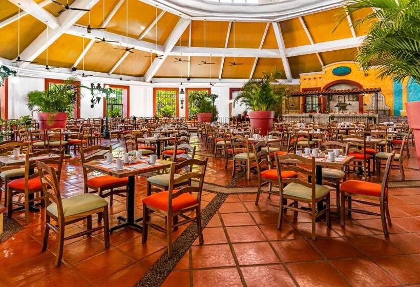 Отель Krystal Puerto Vallarta