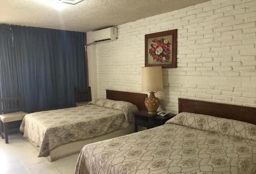 Отель Las Hamacas