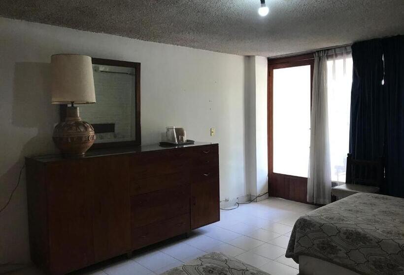 Отель Las Hamacas