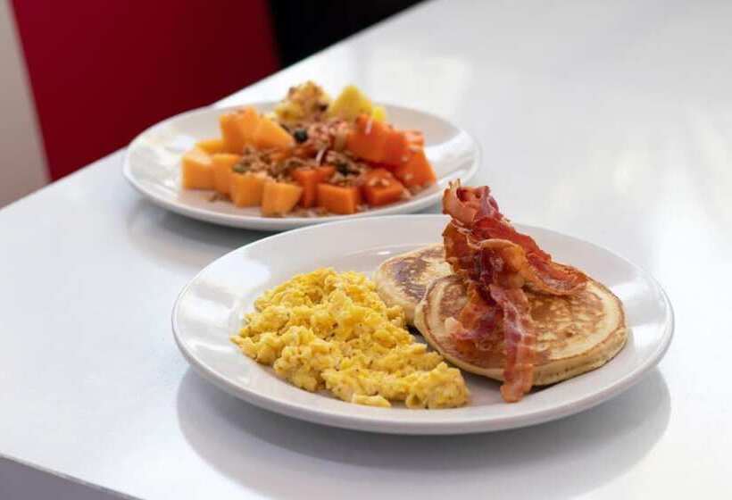 Отель Las Pergolas