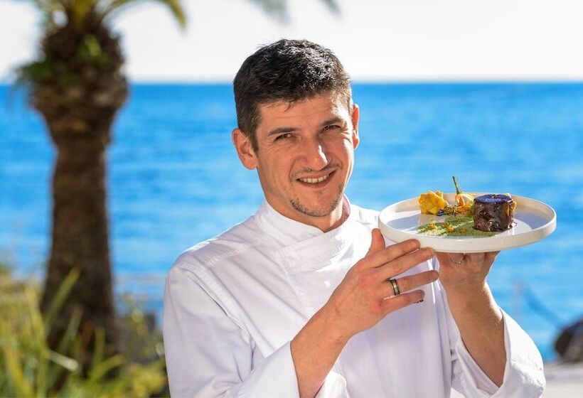 هتل Le Méridien Beach Plaza