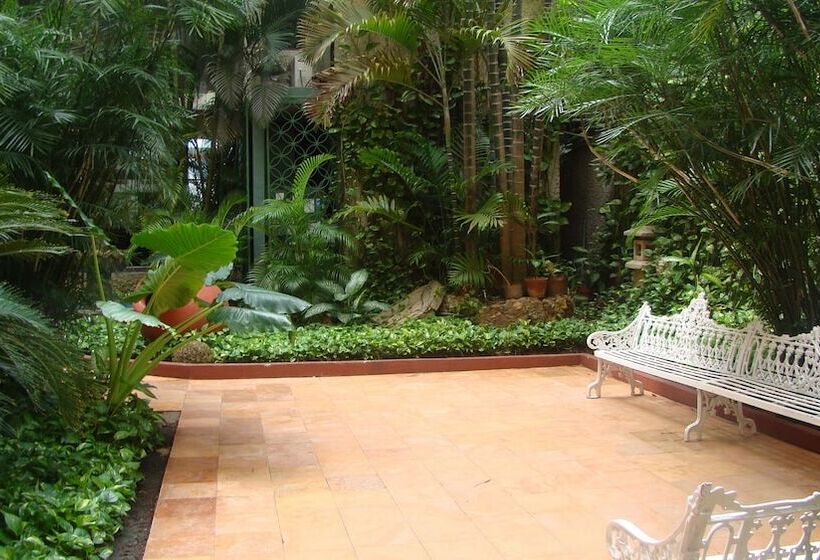 בית מלון כפרי Los Aluxes