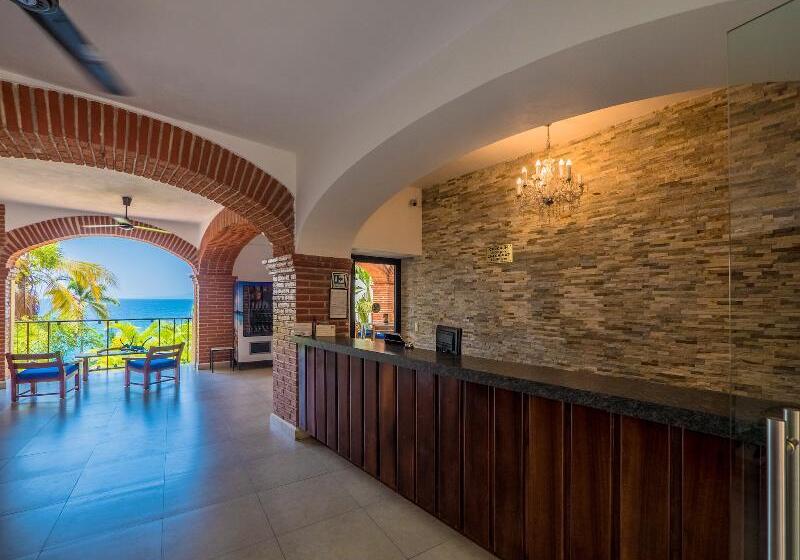 Marboka Hotel & Suites