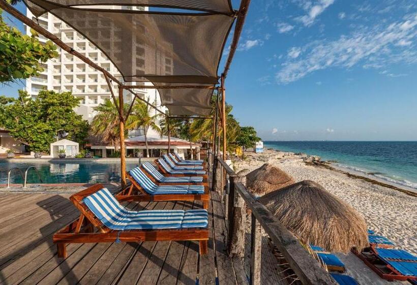 호텔 Maya Caribe Faranda Cancun