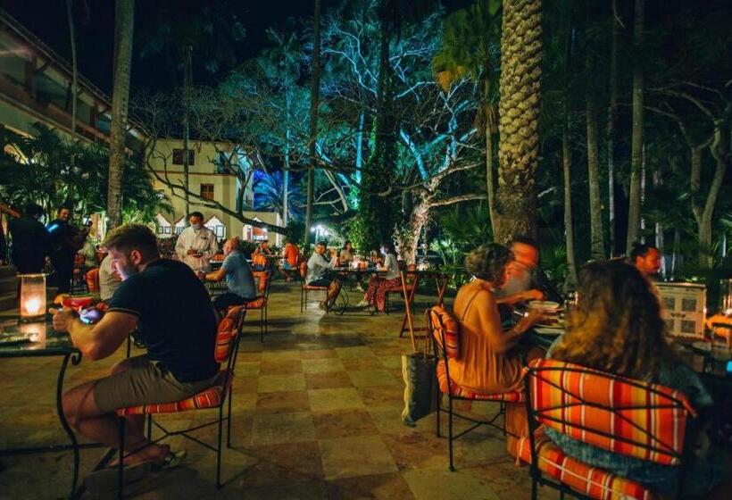 Mayaland Hotel & Bungalows