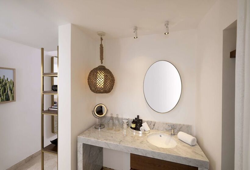 هتل Me Cabo By Meliá