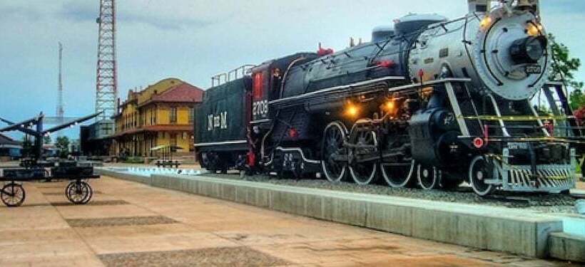 هتل Medrano Temáticas And Business Rooms Aguascalientes