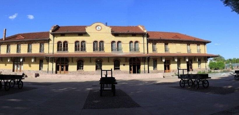 هتل Medrano Temáticas And Business Rooms Aguascalientes