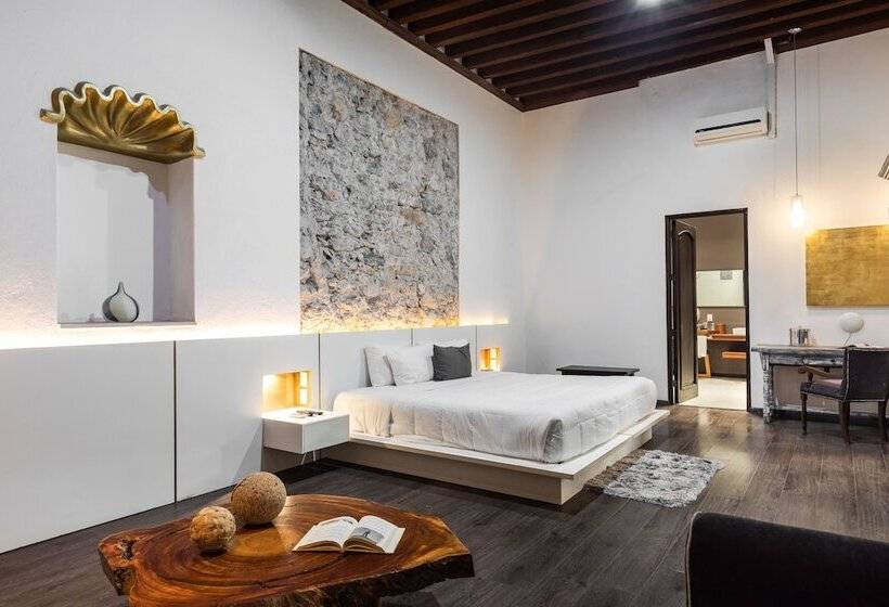 Отель Mesón De Santa Rosa Luxury