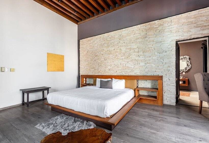 Отель Mesón De Santa Rosa Luxury