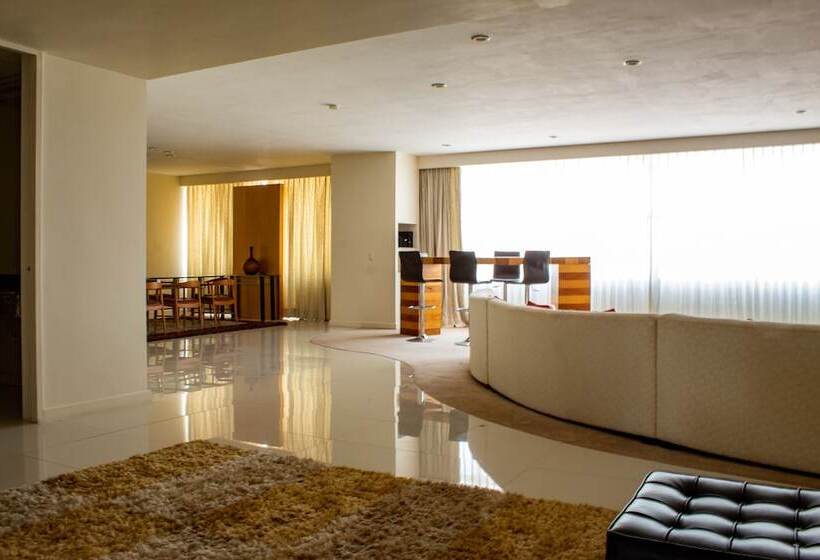 בית מלון כפרי Mision Guadalajara