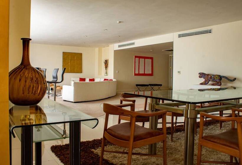 בית מלון כפרי Mision Guadalajara