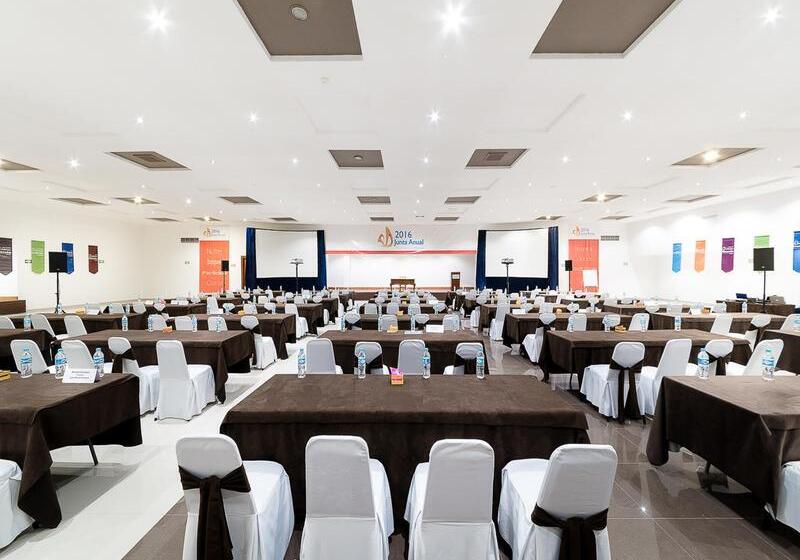 בית מלון כפרי Mision Guadalajara