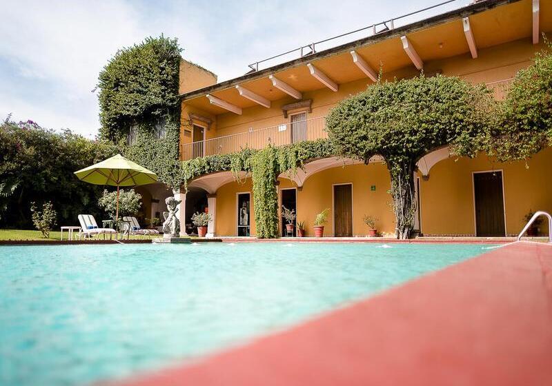 בית מלון כפרי Mision Guadalajara