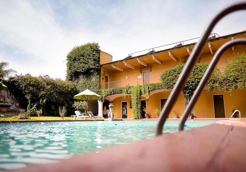 בית מלון כפרי Mision Guadalajara