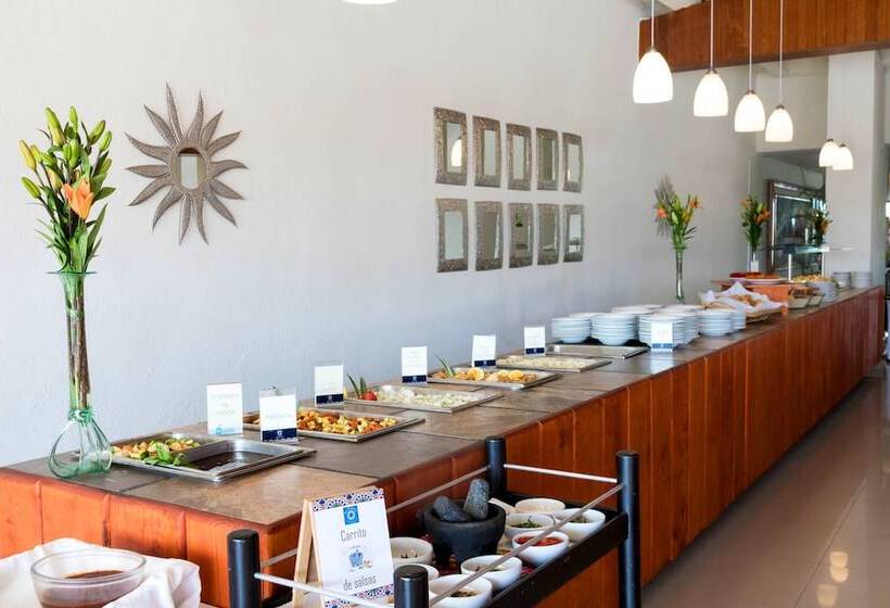 Отель Mision Oaxaca