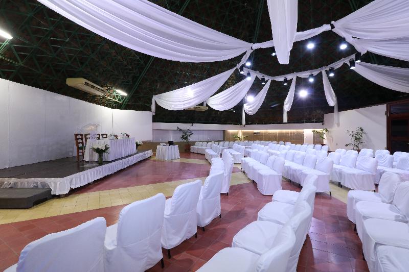 ホテル Mision Palenque