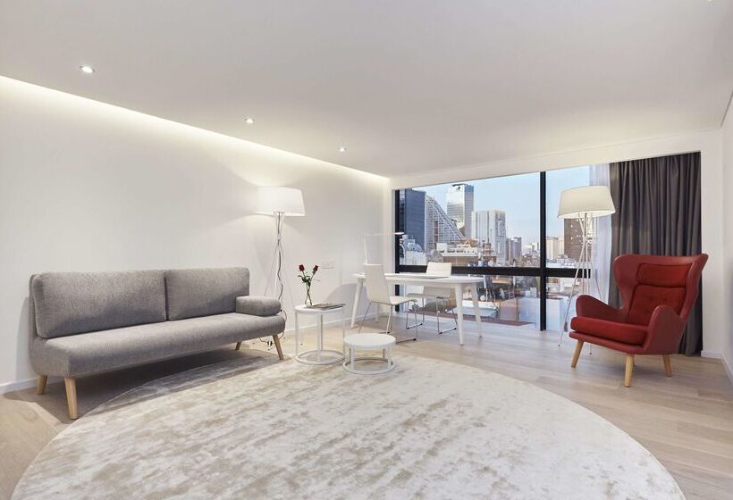 ホテル NH Collection Mexico City Reforma