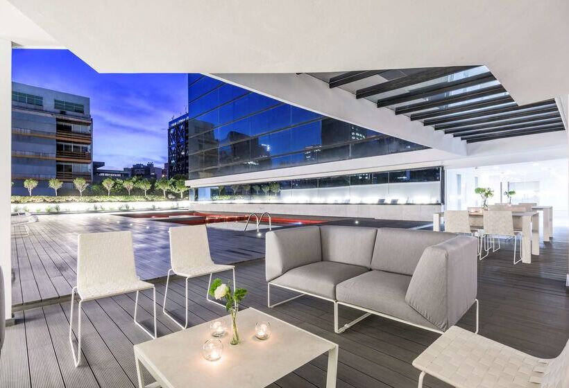 ホテル NH Collection Mexico City Reforma