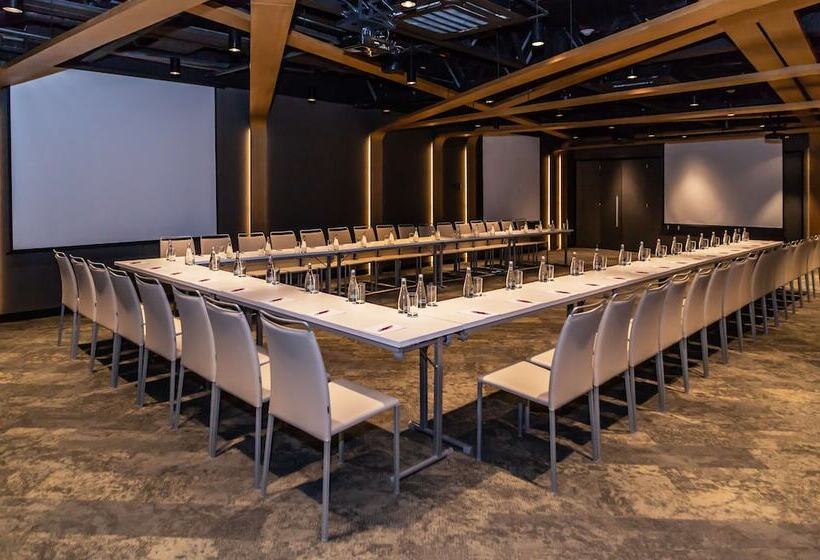 ホテル NH Collection Mexico City Reforma