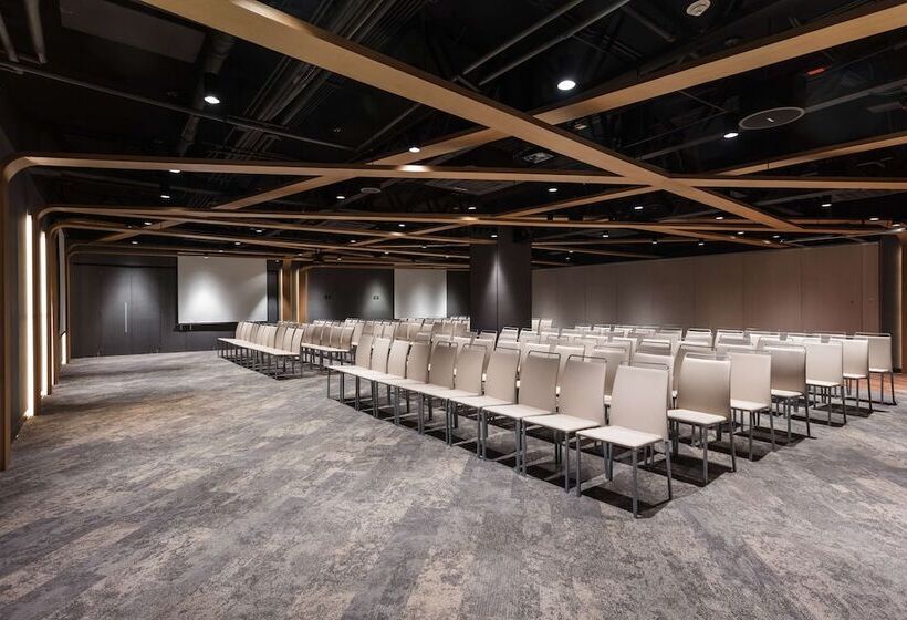 ホテル NH Collection Mexico City Reforma