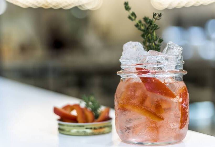 ホテル NH Collection Mexico City Reforma