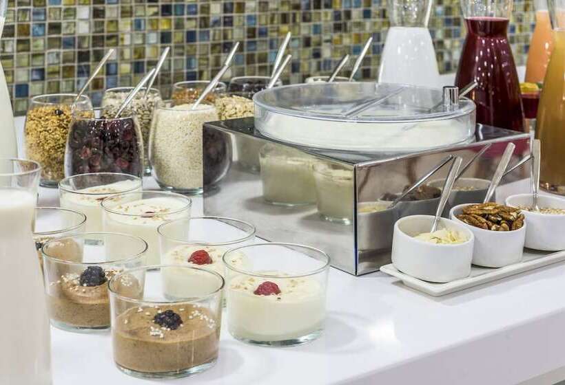 ホテル NH Collection Mexico City Reforma