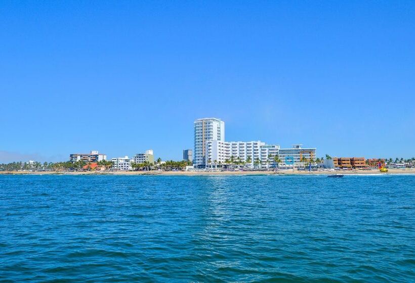 Отель Oceano Palace