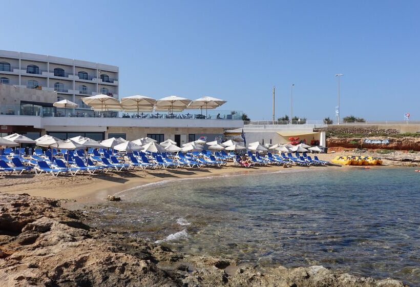 هتل Paradise Bay Resort