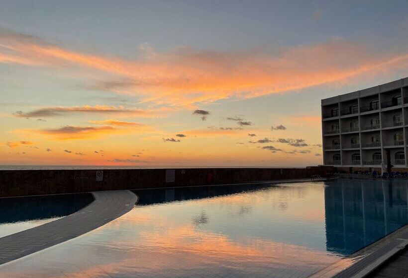 هتل Paradise Bay Resort