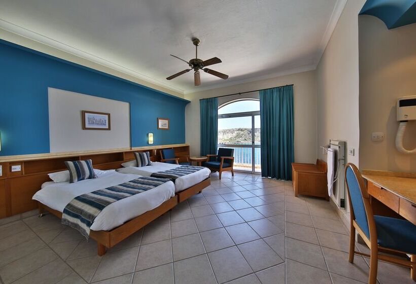 هتل Paradise Bay Resort