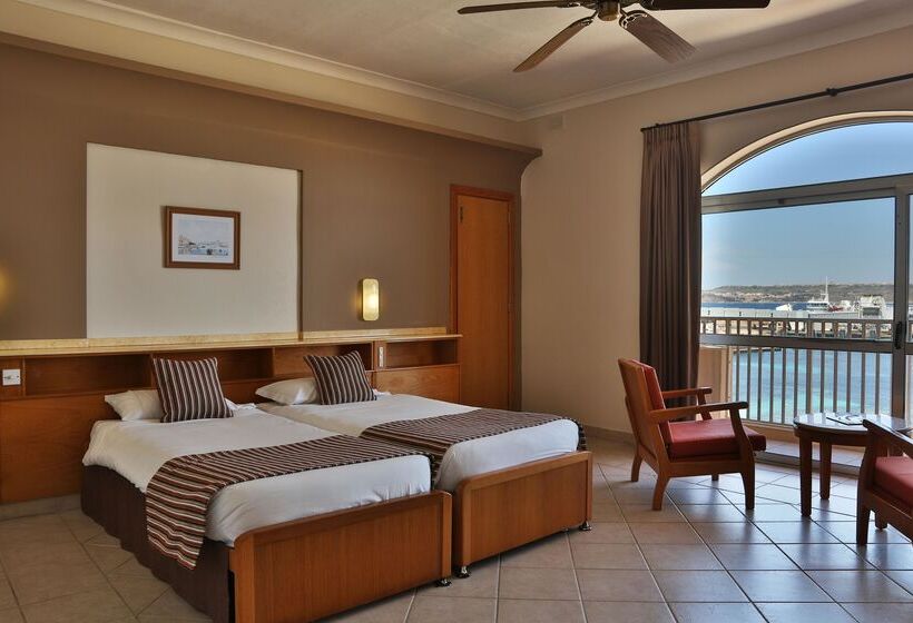 هتل Paradise Bay Resort