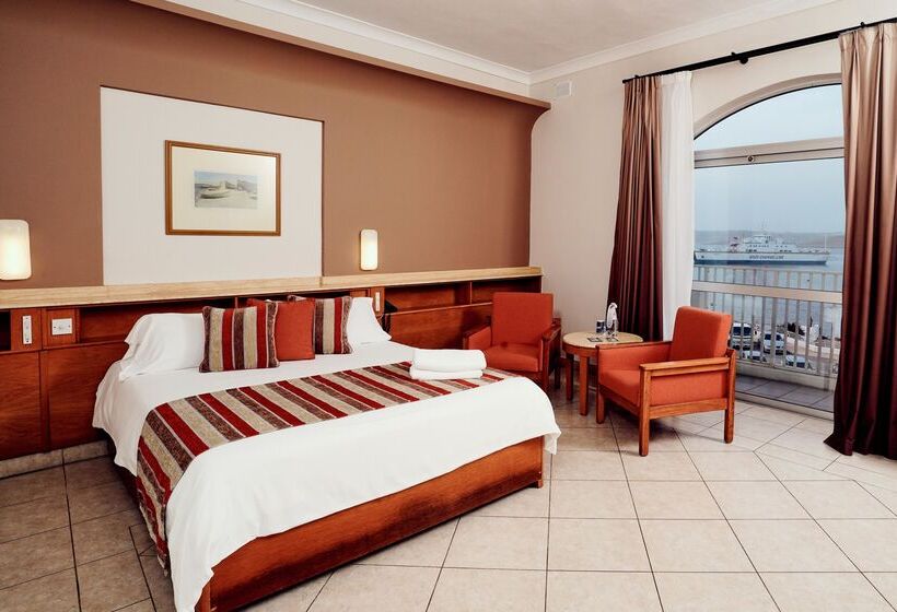 هتل Paradise Bay Resort