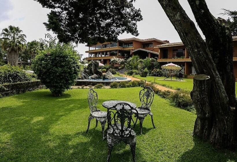 فندق Pie De La Sierra