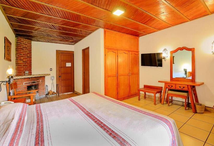 فندق Pie De La Sierra