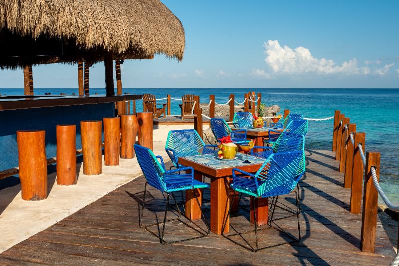 ホテル Playa Azul Cozumel