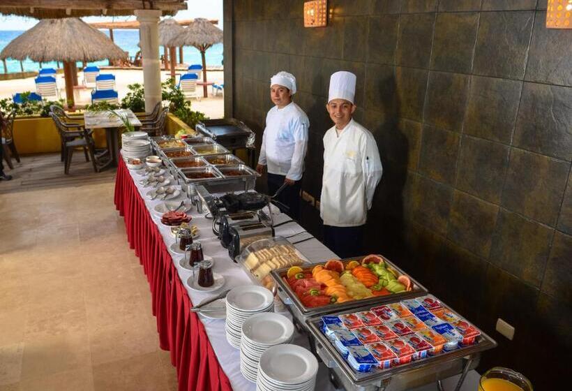 ホテル Playa Azul Cozumel