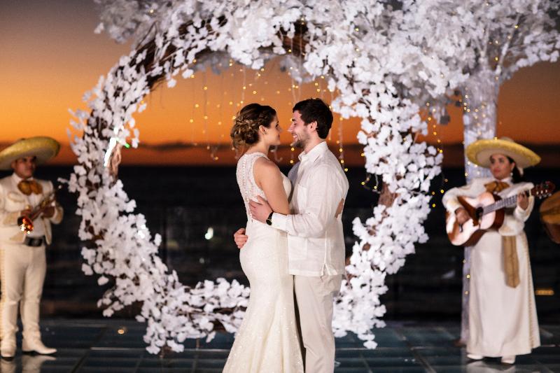 酒店 Playa Los Arcos Beach Resort