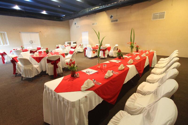 בית מלון כפרי Plaza Caribe