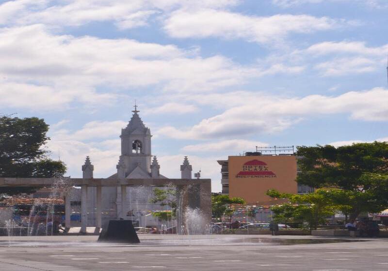 酒店 Plaza Independencia