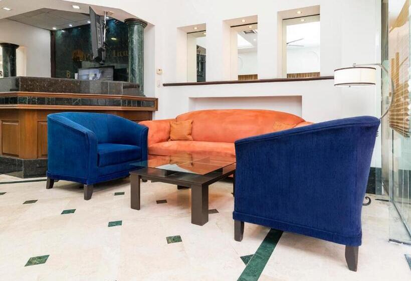 בית מלון כפרי Wyndham Garden Los Mochis Plaza Inn