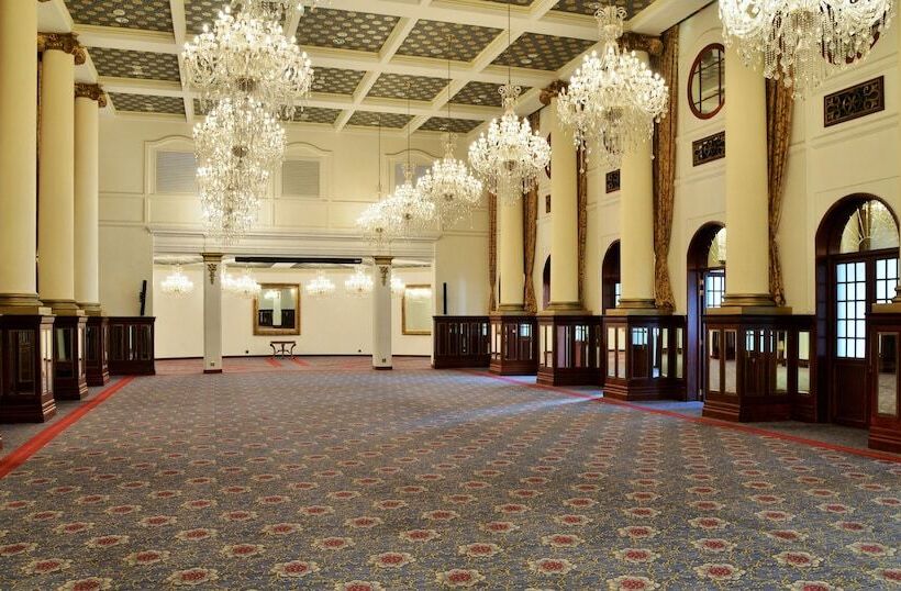 ホテル Polana Serena