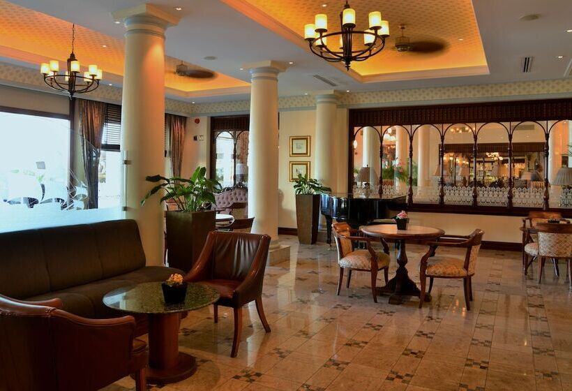 ホテル Polana Serena