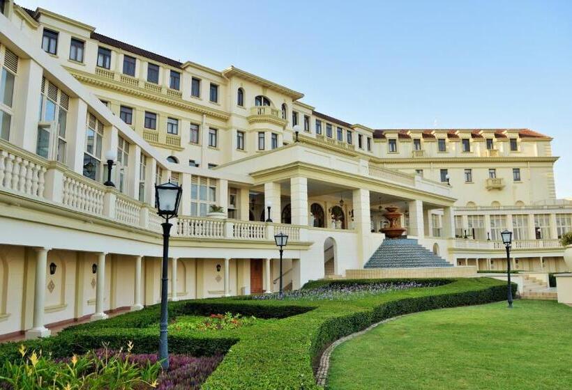 ホテル Polana Serena