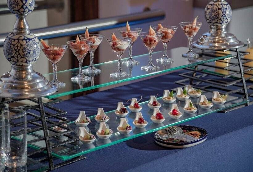 Отель Presidente Intercontinental Puebla, An Ihg