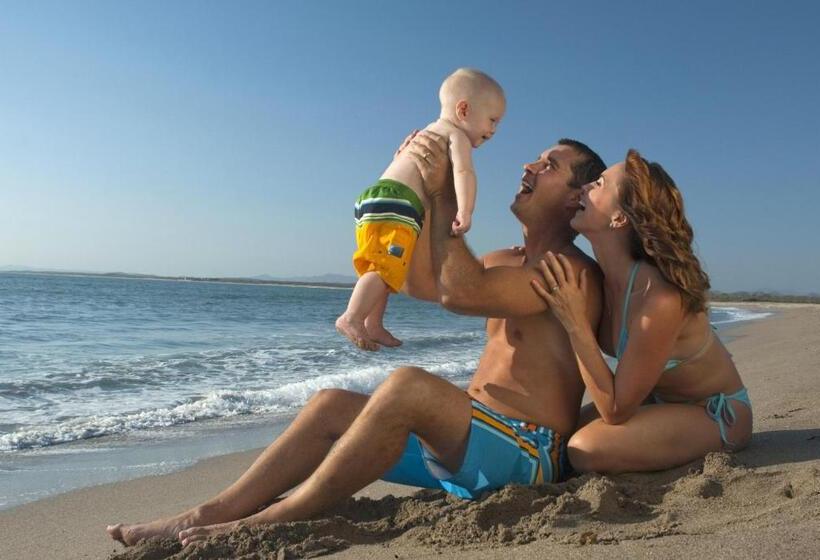 ホテル Pueblo Bonito Mazatlan Beach Resort   All Inclusive