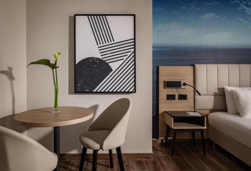 هتل Qawra Palace Resort & Spa